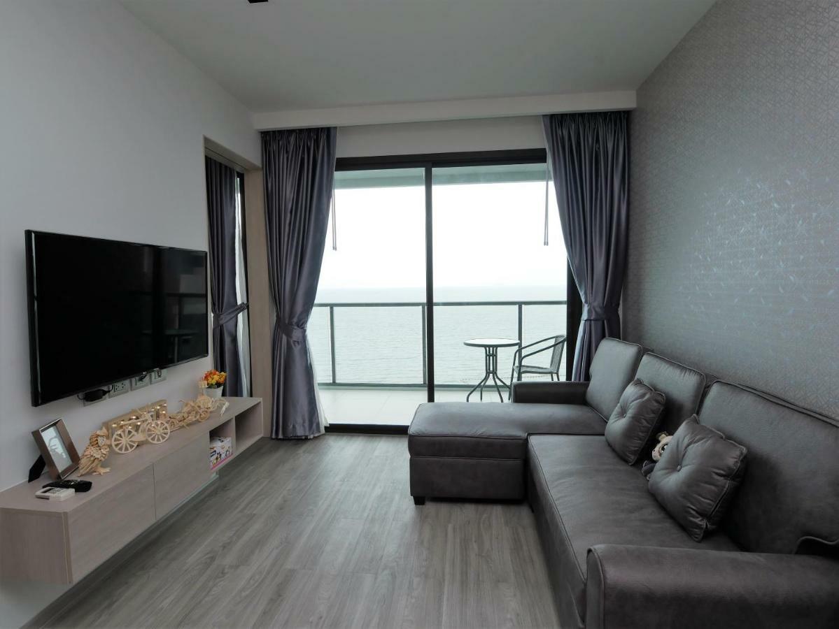 Aeras - The Ultimate Beachfront Experience Джомтиен Бийч Екстериор снимка