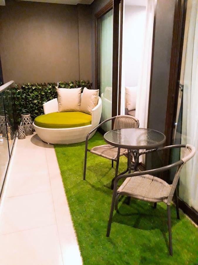 Aeras - The Ultimate Beachfront Experience Джомтиен Бийч Екстериор снимка