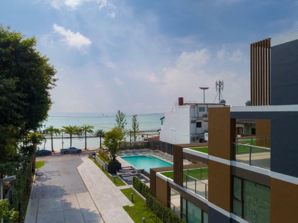 Aeras - The Ultimate Beachfront Experience Джомтиен Бийч Екстериор снимка